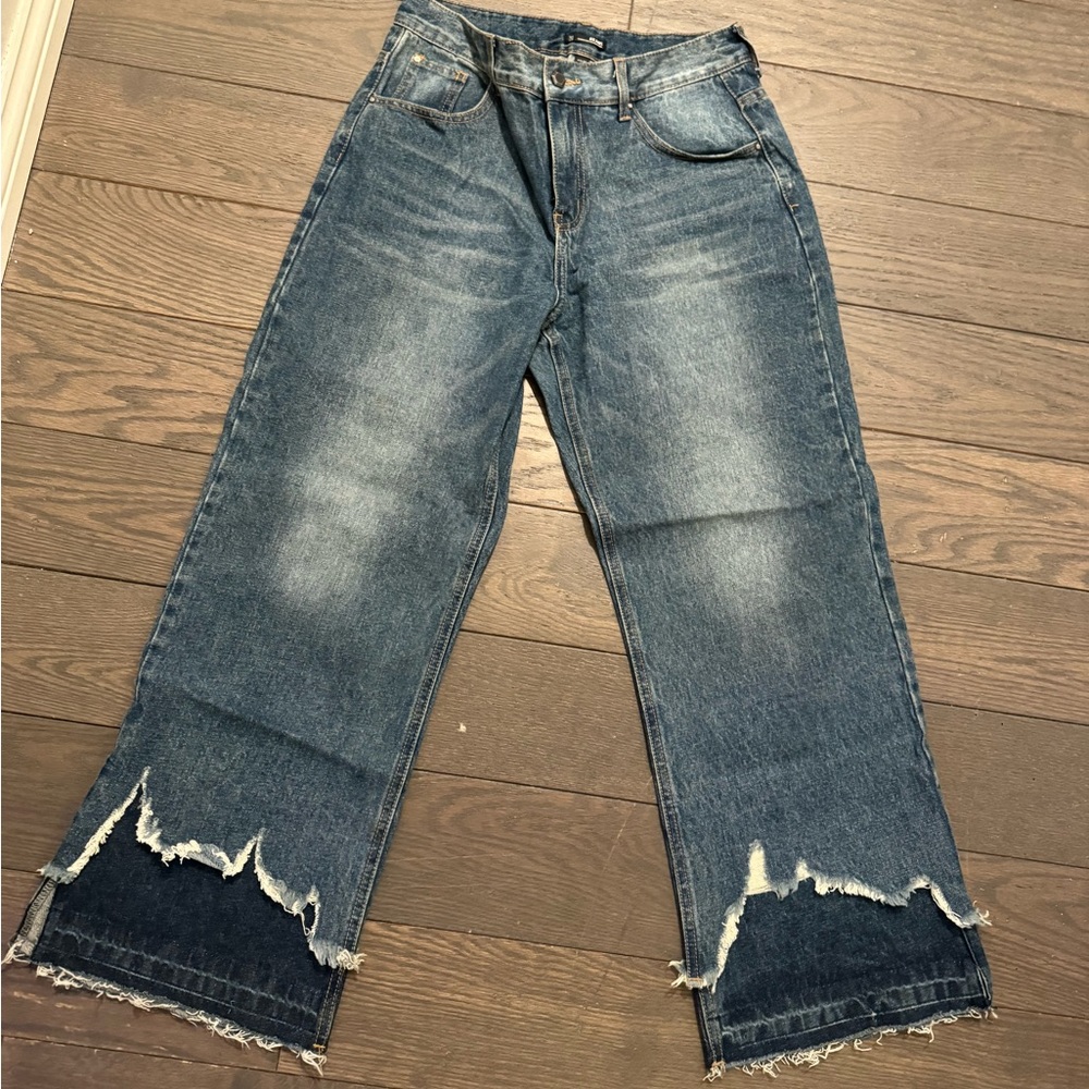 Ultra wide leg denim jeans with duel tone at bottom + fringe edges